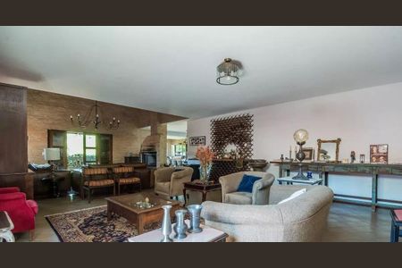 Casa à venda com 6 quartos, 597m² em Jardim Petropolis, São Paulo
