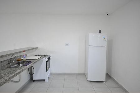 Studio à venda com 27m², 1 quarto e sem vagaÁrea comum - Salão de festas