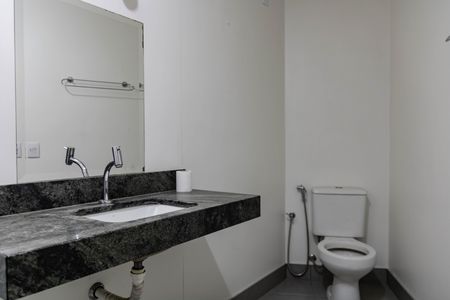 Apartamento para alugar com 170m², 4 quartos e 2 vagas Apartamento para alugar com 170m², 4 quartos e 2 vagasBanheiro Social