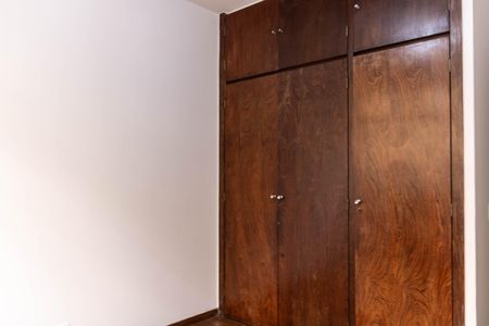 Apartamento para alugar com 170m², 4 quartos e 2 vagas Apartamento para alugar com 170m², 4 quartos e 2 vagasQuarto 2