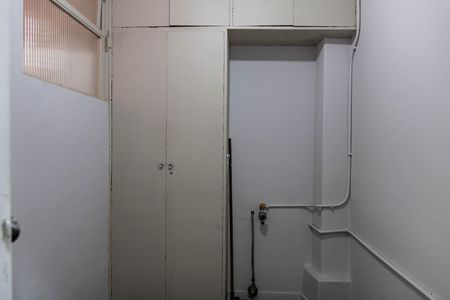 Apartamento para alugar com 170m², 4 quartos e 2 vagas Apartamento para alugar com 170m², 4 quartos e 2 vagasQuarto de Serviço