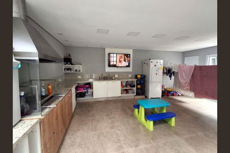Casa à venda com 270m², 4 quartos e 6 vagas