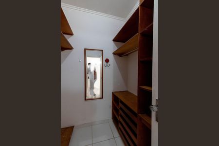 Apartamento à venda com 112m², 3 quartos e 1 vaga Apartamento à venda com 112m², 3 quartos e 1 vagaCLOSET DA SUITE