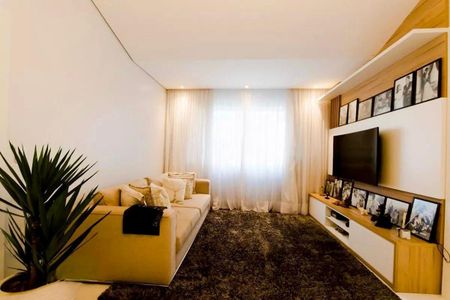 Casa à venda com 3 quartos, 300m² em Pacaembu, São Paulo