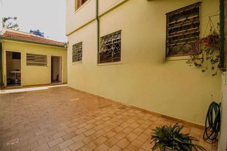 Casa à venda com 165m², 3 quartos e 2 vagas
