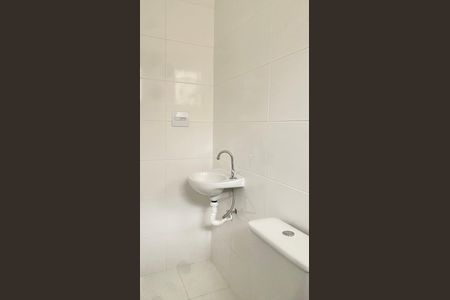 Banheiro de apartamento à venda com 1 quarto, 27m² em Vila Santa Terezinha (zona Norte), São Paulo