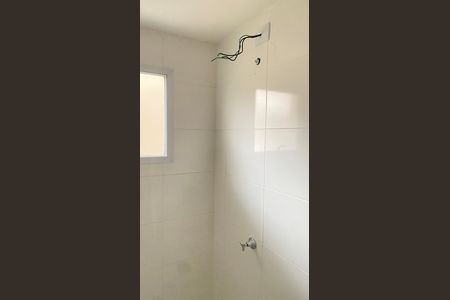 Banheiro de apartamento à venda com 1 quarto, 27m² em Vila Santa Terezinha (zona Norte), São Paulo