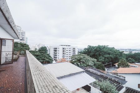 Casa à venda com 254m², 4 quartos e 2 vagas Casa à venda com 254m², 4 quartos e 2 vagasVista do Corredor
