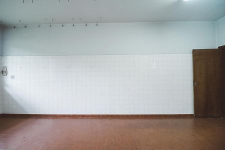 Casa à venda com 254m², 4 quartos e 2 vagas Casa à venda com 254m², 4 quartos e 2 vagasÁrea de Serviço