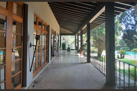 Casa à venda com 5 quartos, 900m² em Fazenda Morumbi, São Paulo