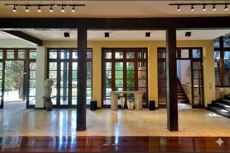 Casa à venda com 5 quartos, 900m² em Fazenda Morumbi, São Paulo