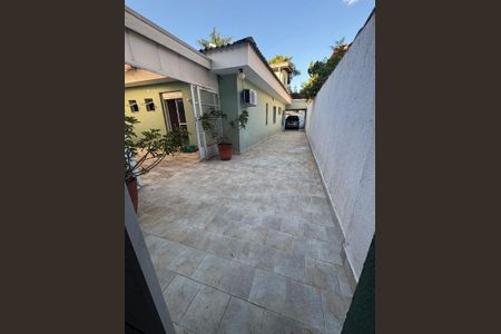 Casa à venda com 3 quartos, 432m² em Jardim Sao Caetano, São Caetano do Sul