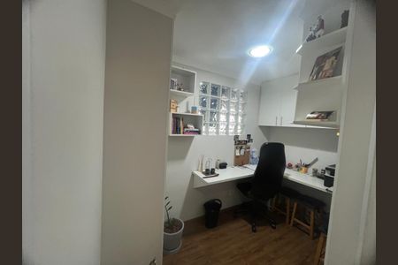 Apartamento à venda com 173m², 3 quartos e 3 vagas