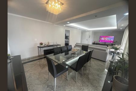 Apartamento à venda com 173m², 3 quartos e 3 vagas
