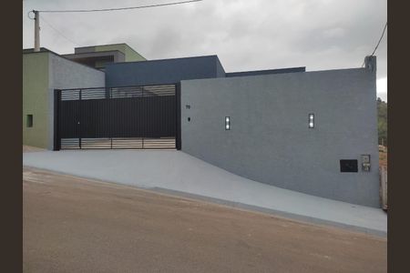 Casa à venda com 145m², 3 quartos e 4 vagas