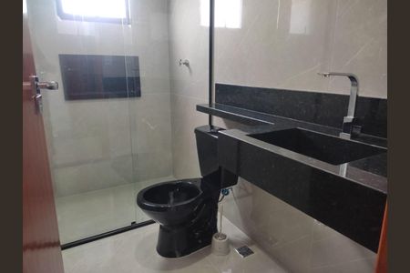 Casa à venda com 145m², 3 quartos e 4 vagas