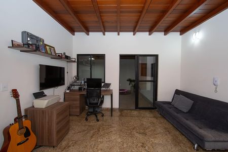 Sala de apartamento à venda com 4 quartos, 220m² em Estoril, Belo Horizonte