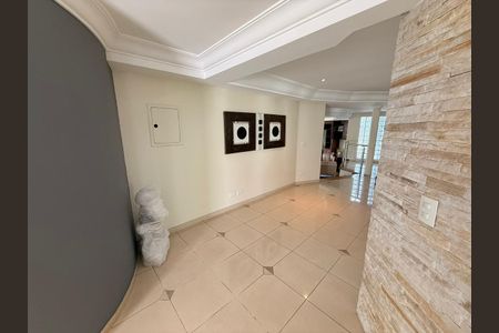 Sala de casa à venda com 4 quartos, 547m² em City América, São Paulo