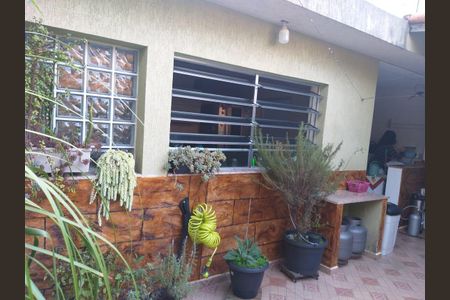 Casa à venda com 142m², 3 quartos e 2 vagas