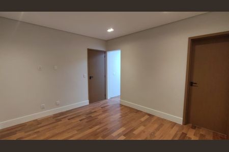 Casa à venda com 5 quartos, 434m² em Cidade Tamboré, Santana de Parnaíba