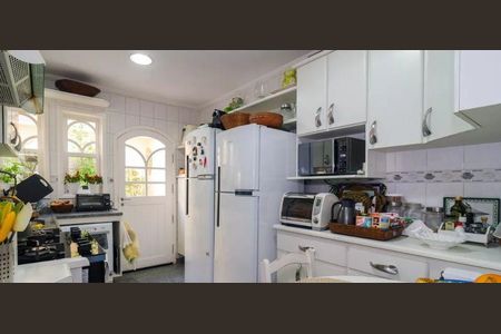 Casa à venda com 4 quartos, 400m² em Jardim Panorama, São Paulo