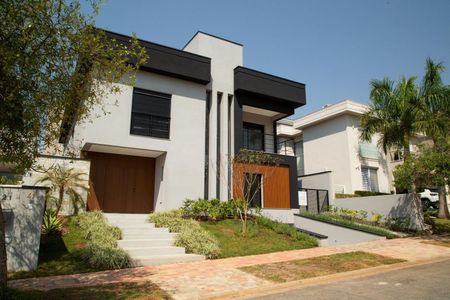Casa à venda com 524m², 5 quartos e 6 vagas