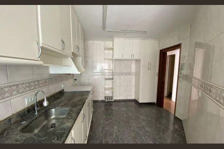 Apartamento à venda com 138m², 4 quartos e 2 vagas