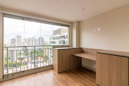 Varanda de kitnet/studio para alugar com 1 quarto, 32m² em Indianópolis, São Paulo