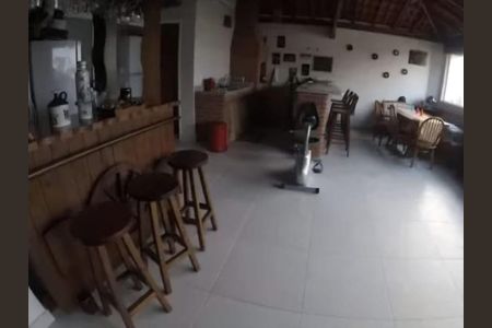 Casa à venda com 200m², 2 quartos e 2 vagas
