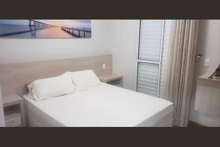 Casa à venda com 2 quartos, 200m² em Vila Carrão, São Paulo