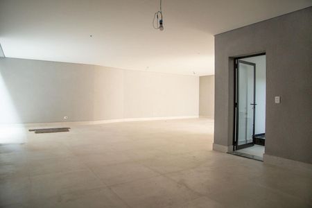 Casa à venda com 5 quartos, 509m² em Colinas da Anhanguera, Santana de Parnaíba