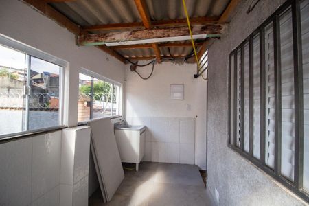 Casa para alugar com 150m², 2 quartos e 1 vaga Casa para alugar com 150m², 2 quartos e 1 vagaÁrea de Serviço