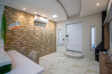 Sala  de casa para alugar com 2 quartos, 150m² em Jardim Sao Guilherme, Sorocaba