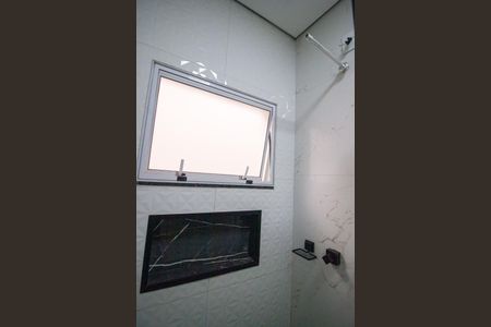 Casa para alugar com 150m², 2 quartos e 1 vaga Casa para alugar com 150m², 2 quartos e 1 vagaBanheiro