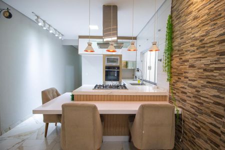 Casa para alugar com 150m², 2 quartos e 1 vaga Casa para alugar com 150m², 2 quartos e 1 vagaCozinha