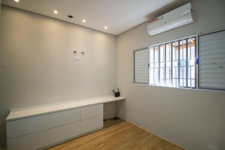 Casa para alugar com 150m², 2 quartos e 1 vaga Casa para alugar com 150m², 2 quartos e 1 vagaSuite