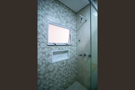 Casa para alugar com 150m², 2 quartos e 1 vaga Casa para alugar com 150m², 2 quartos e 1 vagaBanheiro da Suíte