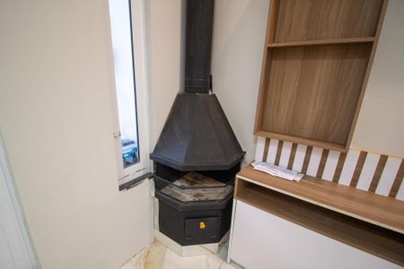 Casa para alugar com 150m², 2 quartos e 1 vaga Casa para alugar com 150m², 2 quartos e 1 vagaSala