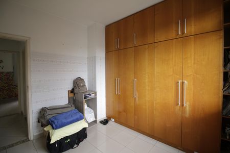 Apartamento à venda com 80m², 2 quartos e 1 vagaQuarto 2