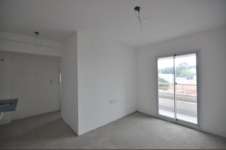 Sala/Cozinha de apartamento à venda com 2 quartos, 42m² em Vila Santa Terezinha (zona Norte), São Paulo