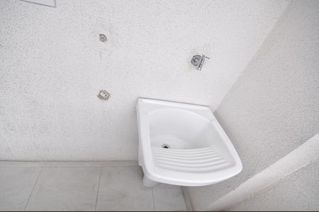 Apartamento para alugar com 42m², 2 quartos e sem vagaÁrea de Serviço