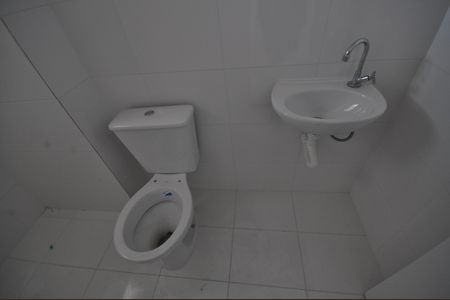 Apartamento para alugar com 42m², 2 quartos e sem vagaBanheiro