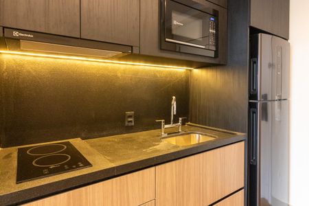 Studio para alugar com 32m², 1 quarto e sem vaga Studio para alugar com 32m², 1 quarto e sem vagaStudio