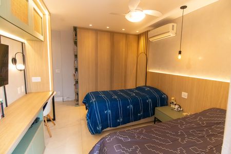 Apartamento à venda com 331m², 5 quartos e 3 vagasSuíte 2