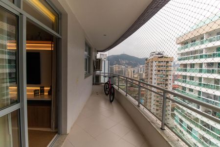 Varanda da Sala de apartamento à venda com 5 quartos, 331m² em Icaraí, Niterói