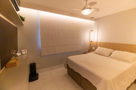 Apartamento à venda com 331m², 5 quartos e 3 vagasSuíte 1