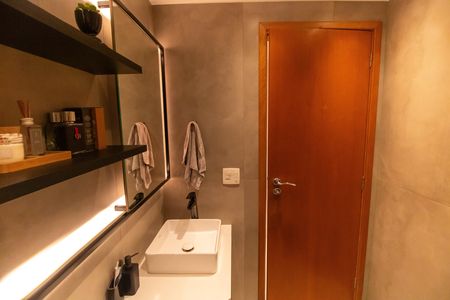 Apartamento à venda com 331m², 5 quartos e 3 vagasBanheiro Social