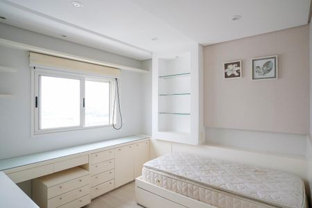 Apartamento à venda com 171m², 3 quartos e 3 vagasSuíte 2