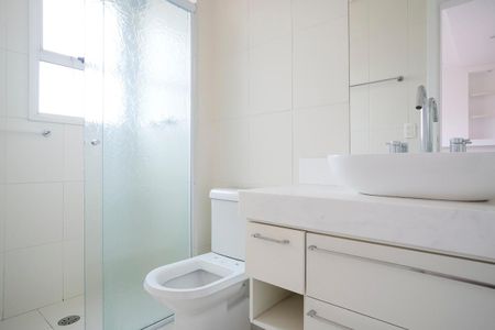 Apartamento à venda com 171m², 3 quartos e 3 vagasBanheiro da suíte 3