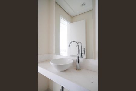 Apartamento à venda com 171m², 3 quartos e 3 vagasLavabo